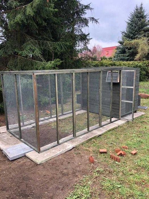 Kurnik na 30 kur ocieplony z wolierą