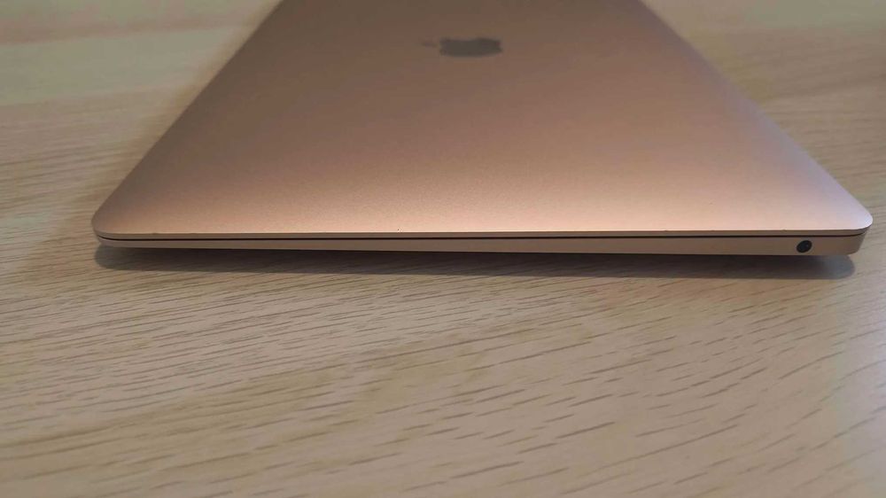 Laptop Apple Macbook Air A2179 13,3” 8/256Gb 2020r Rose Gold