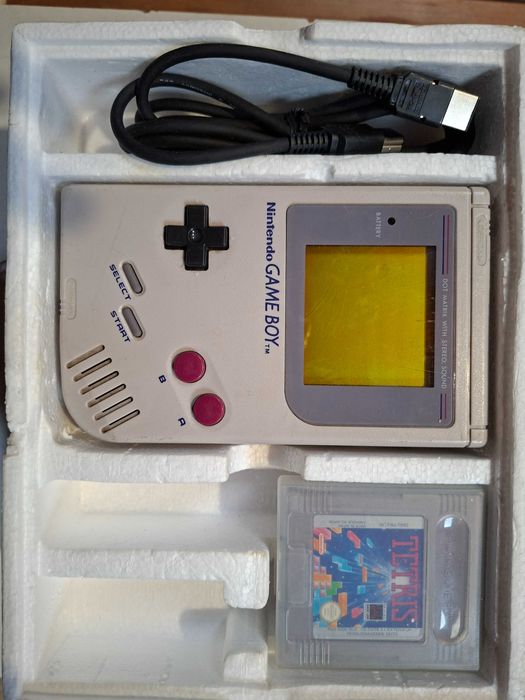 Gameboy clássico usado