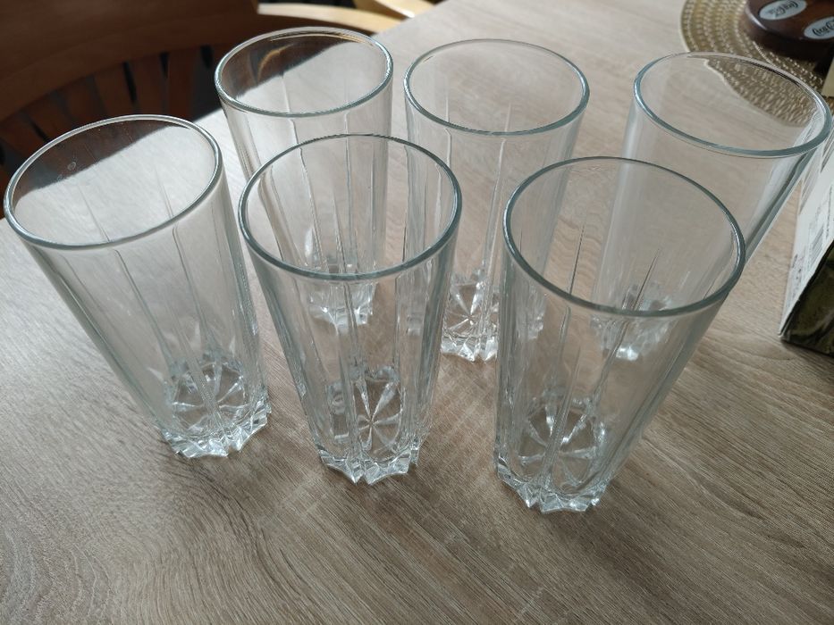 6 SZKLANEK do drinków, whiskey i napojów.
