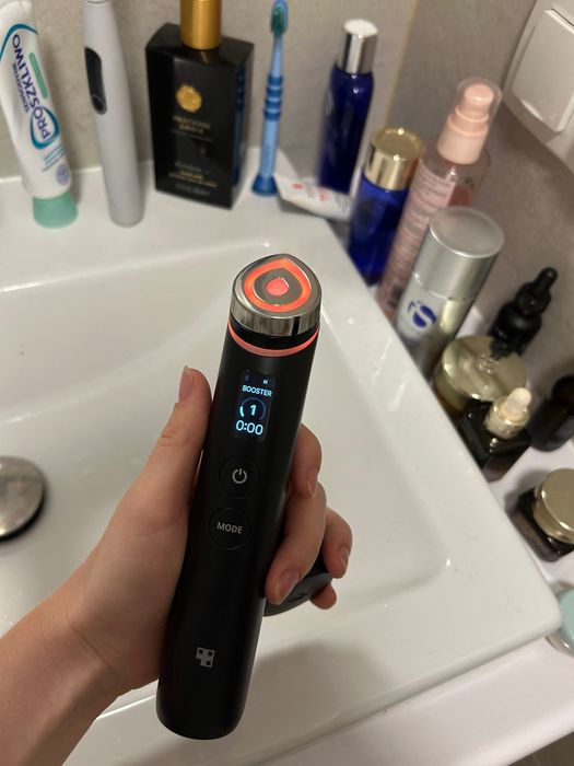 Medicube AGE-R Booster Pro
