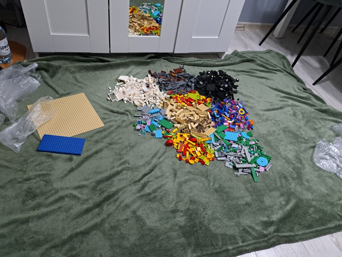 Klocki lego 2kg.Stan bardzo dobry