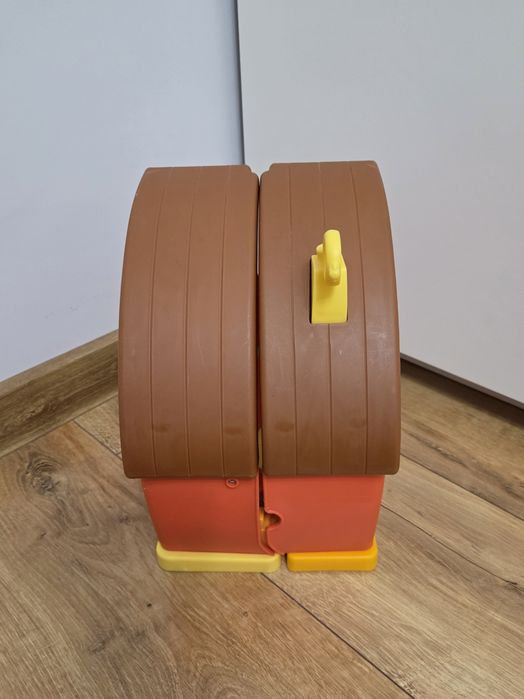 Rozkładany domek Binga Fisher Price