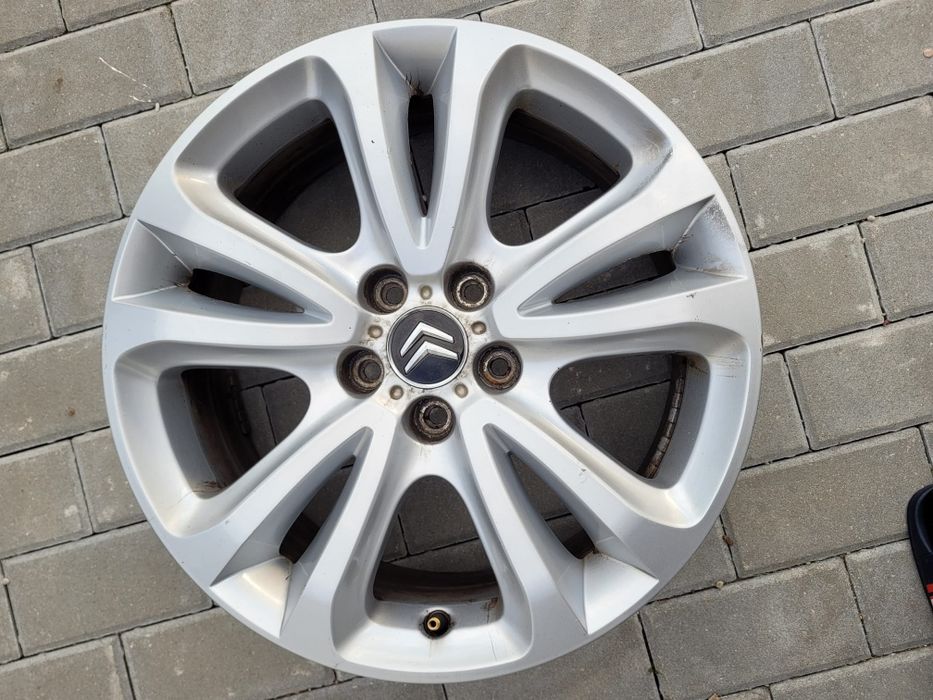 Aluminiowa felga citroen c5 x7