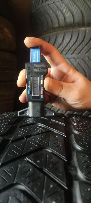 225 40 18 зимові гума шини резина бу