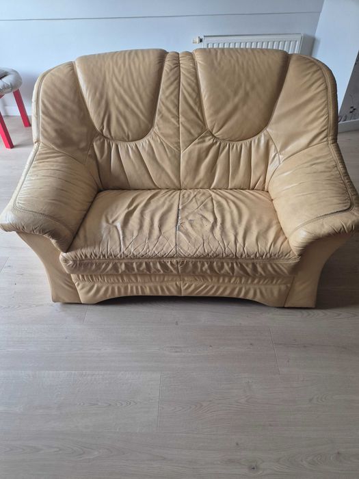 Zestaw wypoczynkowy do salonu (fotel, sofa 2, sofa 3 z funkcją spania)