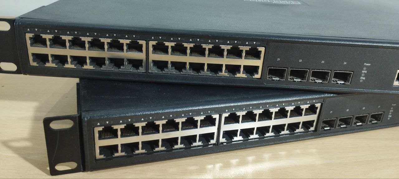 Комутатори керовані рівня 2 Edge-Core ES4524D | Edge-Core ES4324