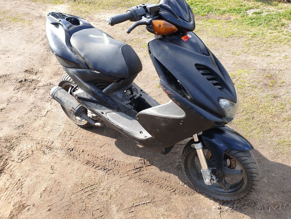 Yamaha aerox plastiki, części, czacha, pług, boczki, silnik