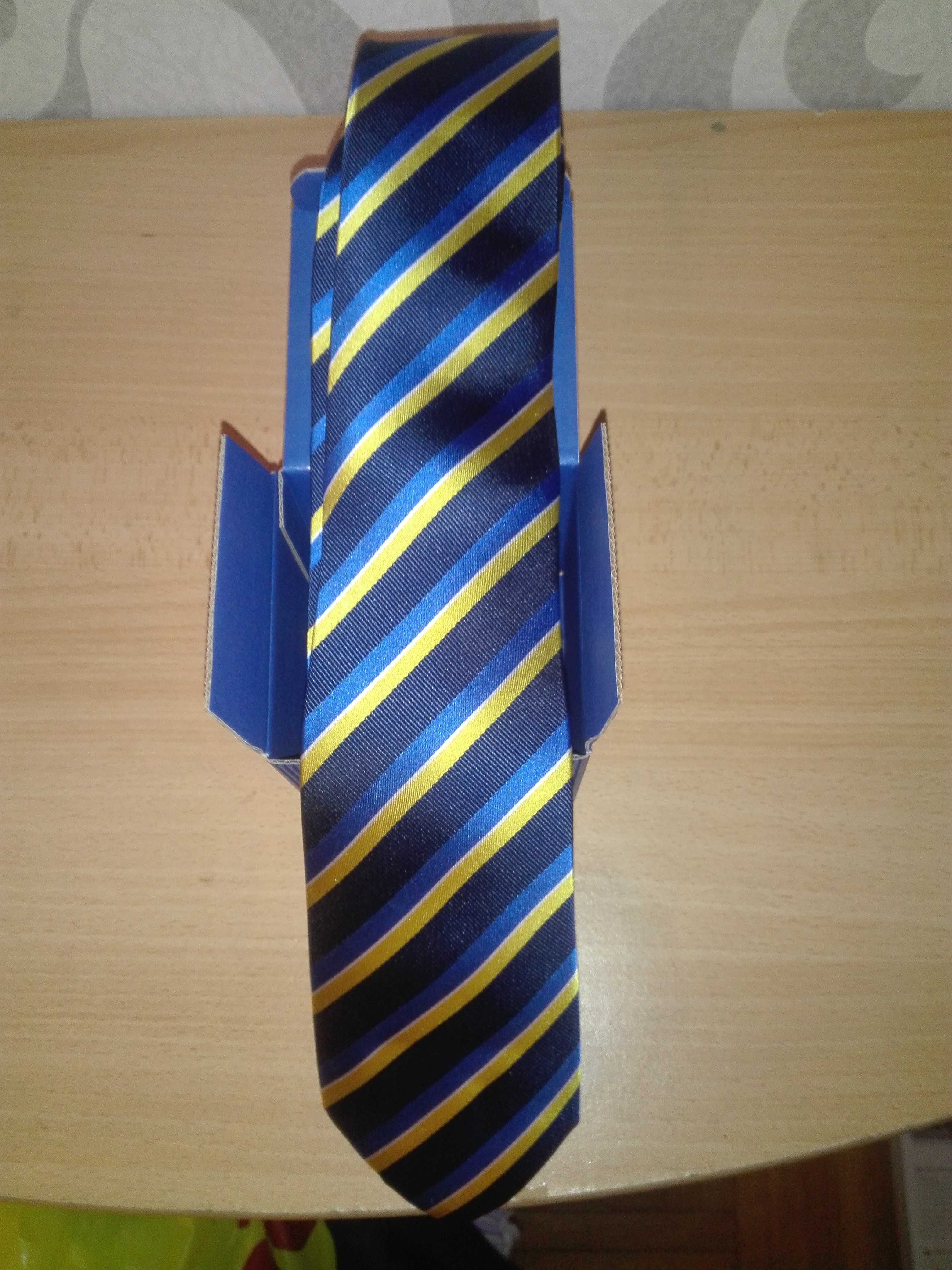 Мужской галстук шелковый, новый