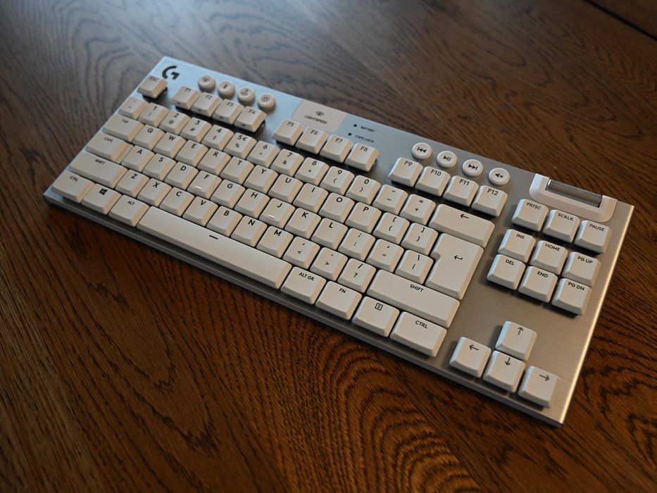 Klawiatura Logitech G915 TKL (Tactile/Biała)