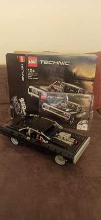 LEGO 42111 Dom's Dodge Charger F&F