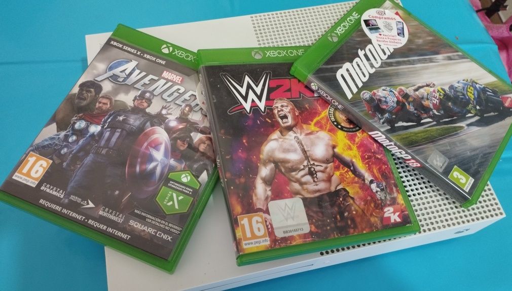 Xbox One série S seminova impecável