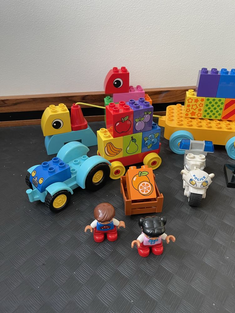 Lego duplo  3 zestawy klocków traktor policja motor