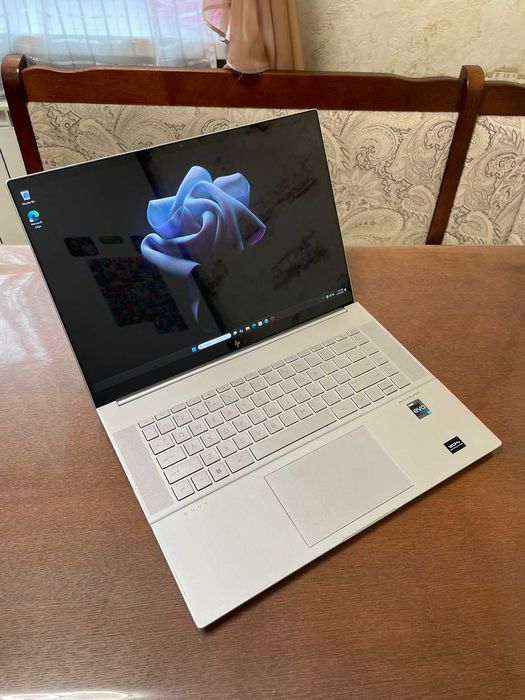 Ноутбук 16 3K HP Envy 16-h0055cl (i7-12700H/32/SSD 1Tb/Arc 370m)