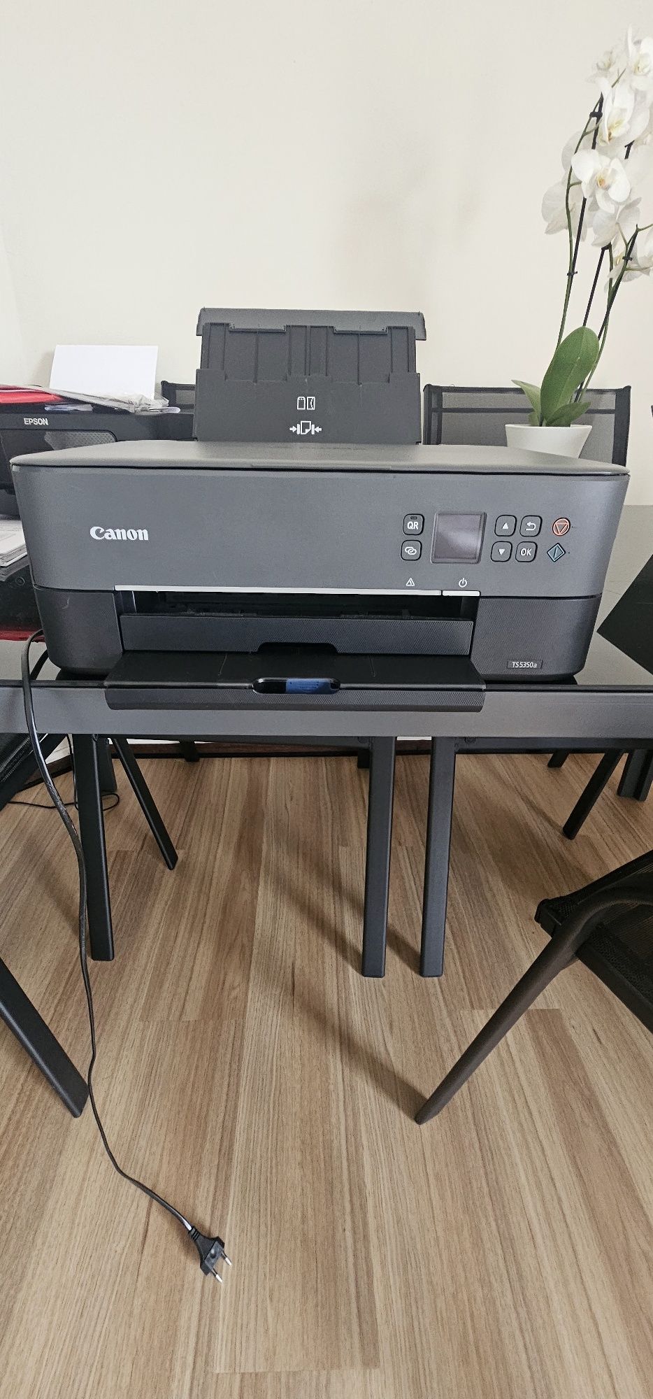 Para vender tem 8 meses de uso.