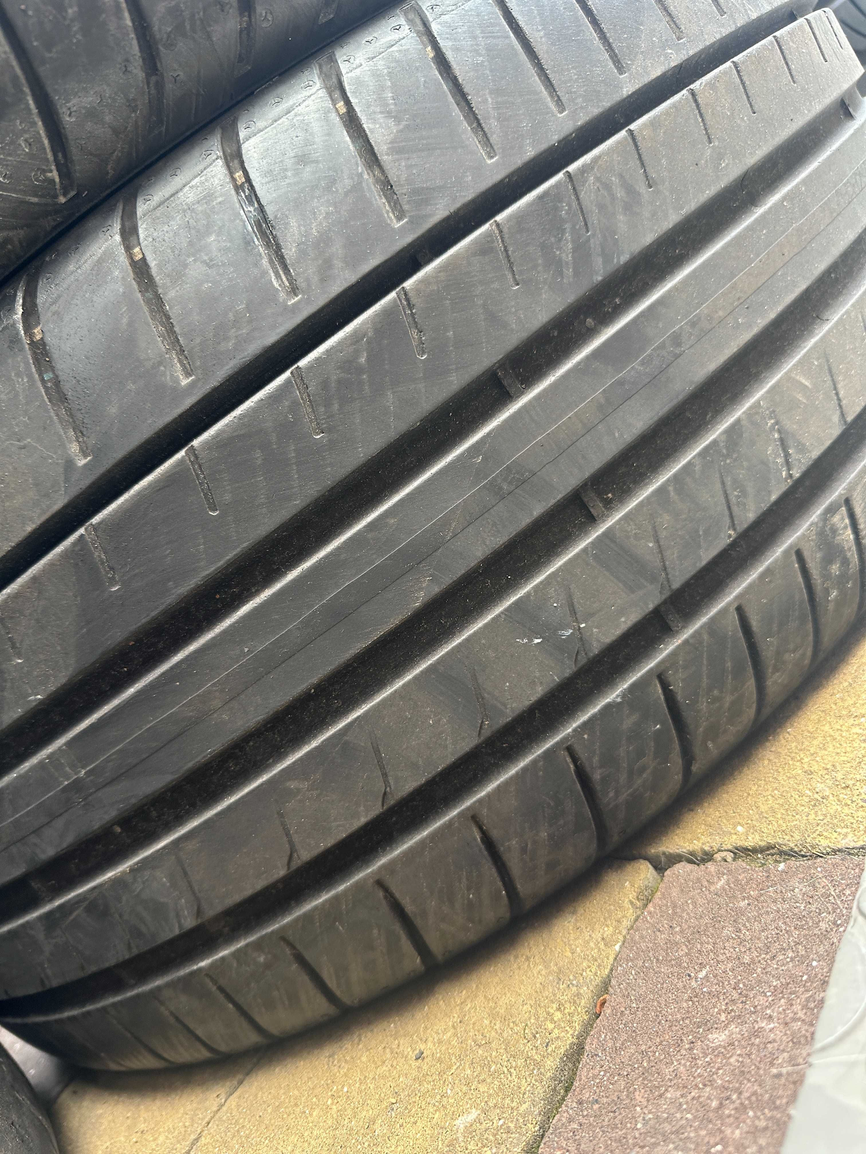 245-40 R18 93H Goodyear Eagle F1 Asymmetric 3 2021 4шт