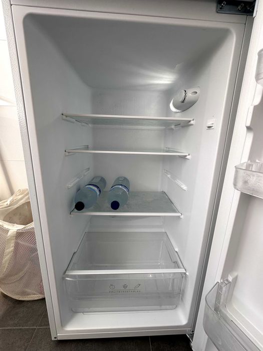 Maquina Lavar Roupa + Frigorífico (1 ano como novos) 200€ Oportunidade