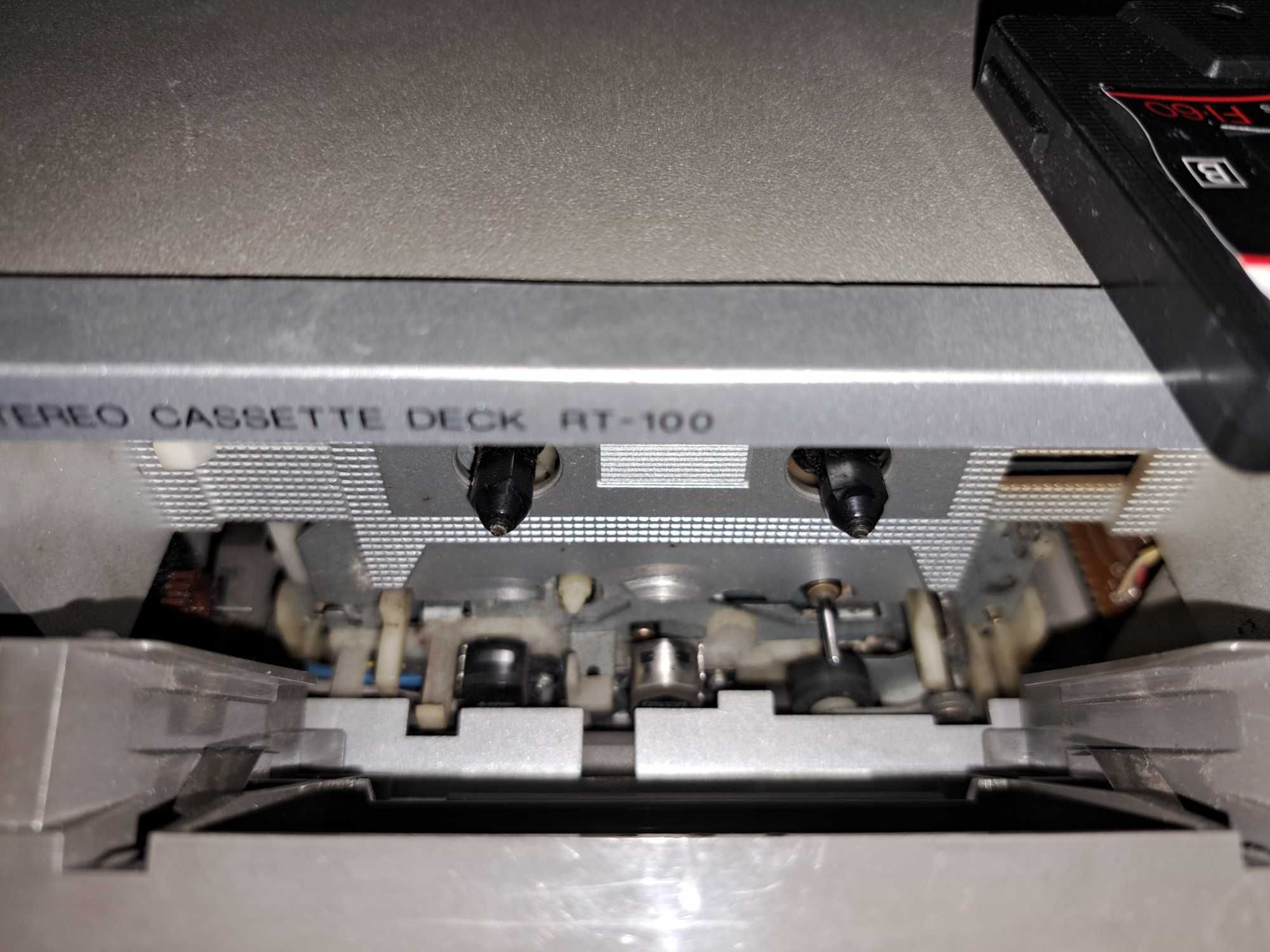 Magnetofon kasetowy Sharp deck -RT-100
