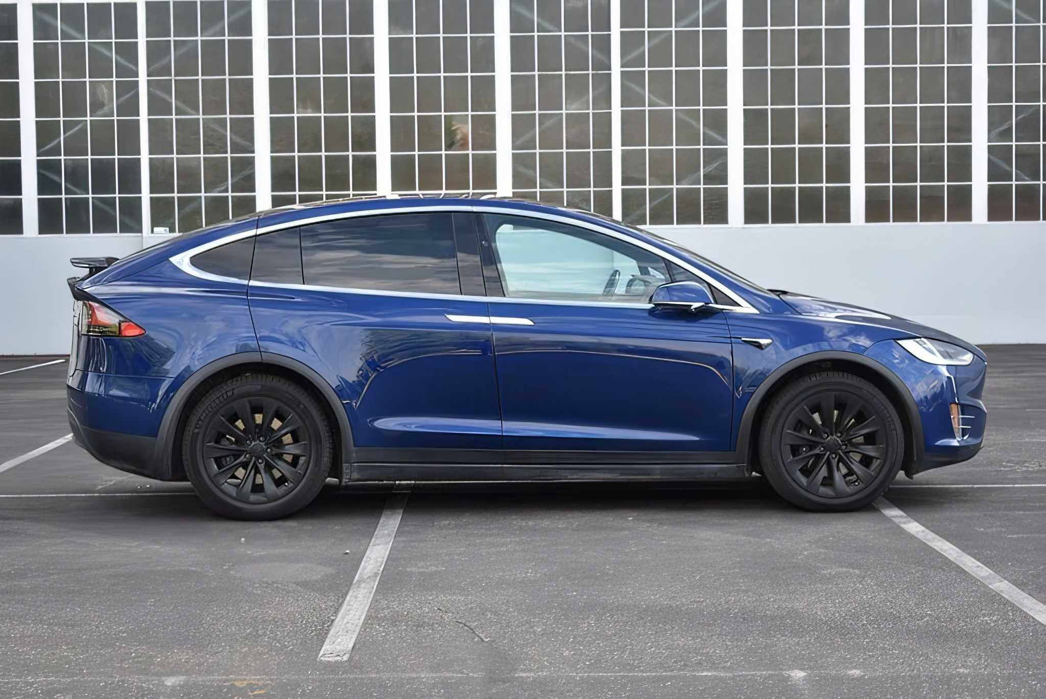 2019 Tesla Model X Long Range