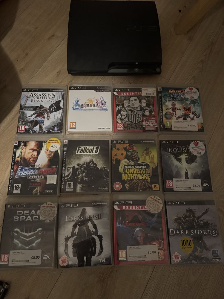 Ps3 + comado e 40 jogos
