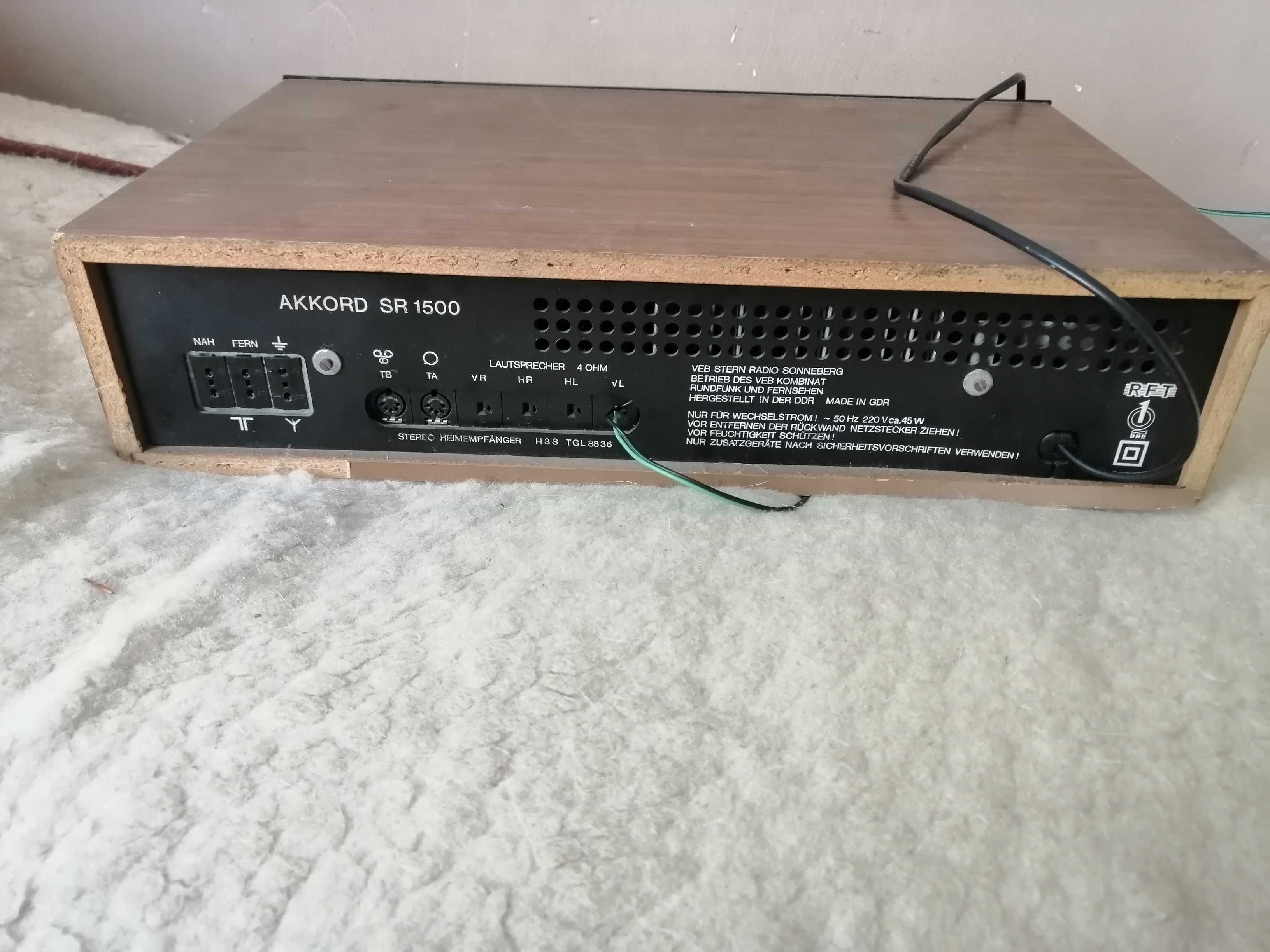 amplituner Stereo-Akkord SR1500