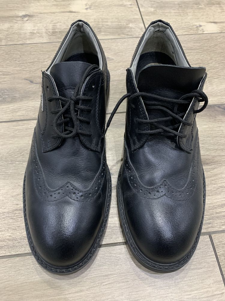 Buty ochronne uvex office eleganckie 45