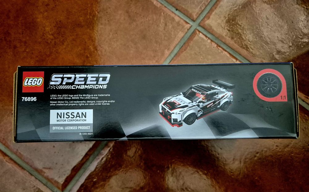 LEGO speed champions Nissan GT-R selado