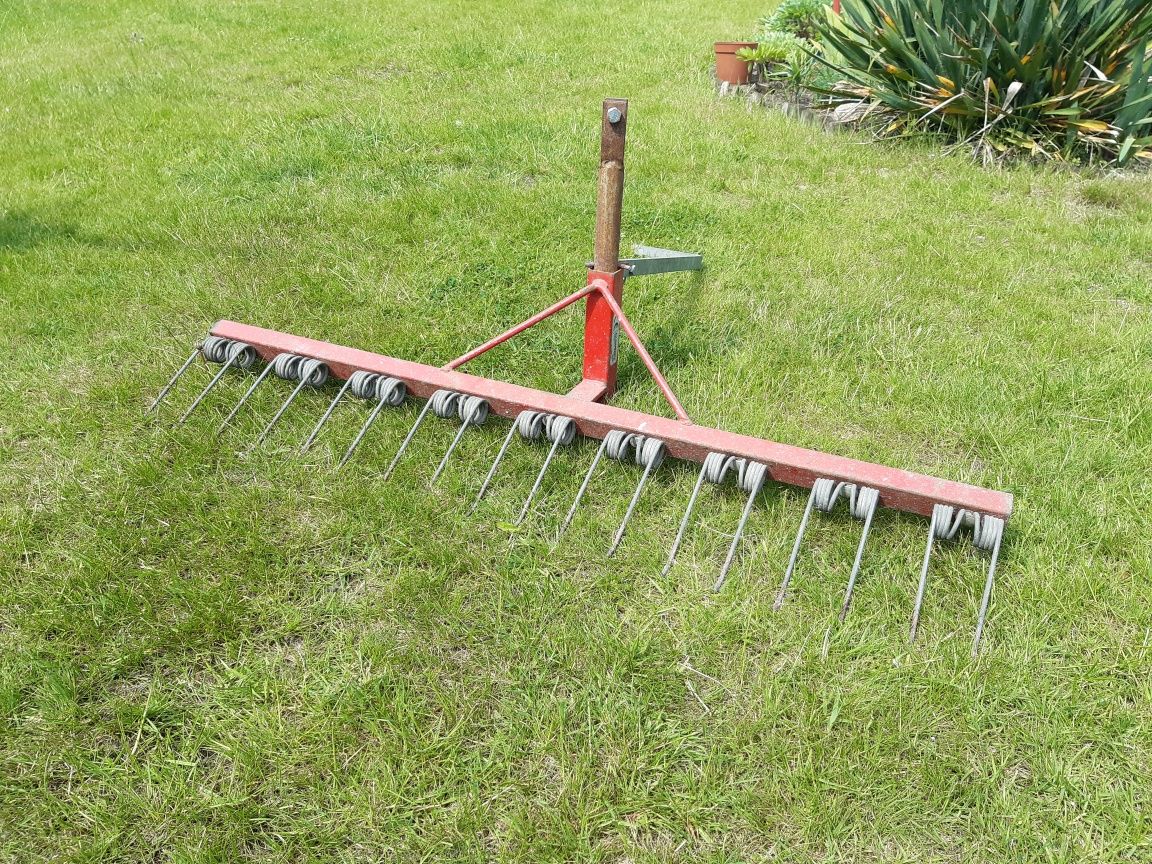Wertykulator / aerator do traktorka  np. Husqvarna...