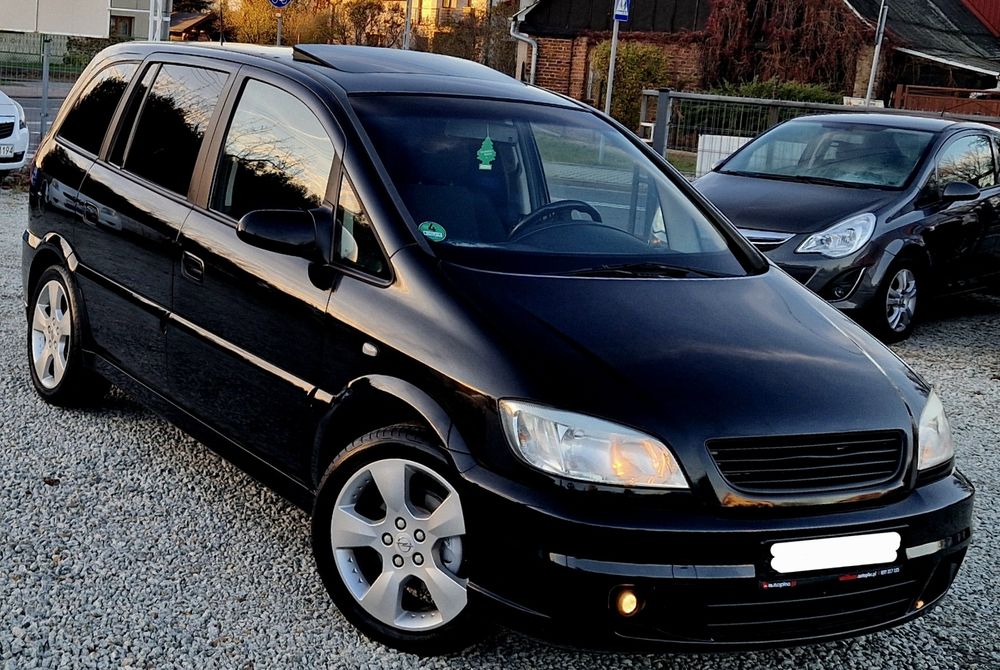 Opel Zafira OPC Niski przebieg Klimatronic  Serwis Zamiana też