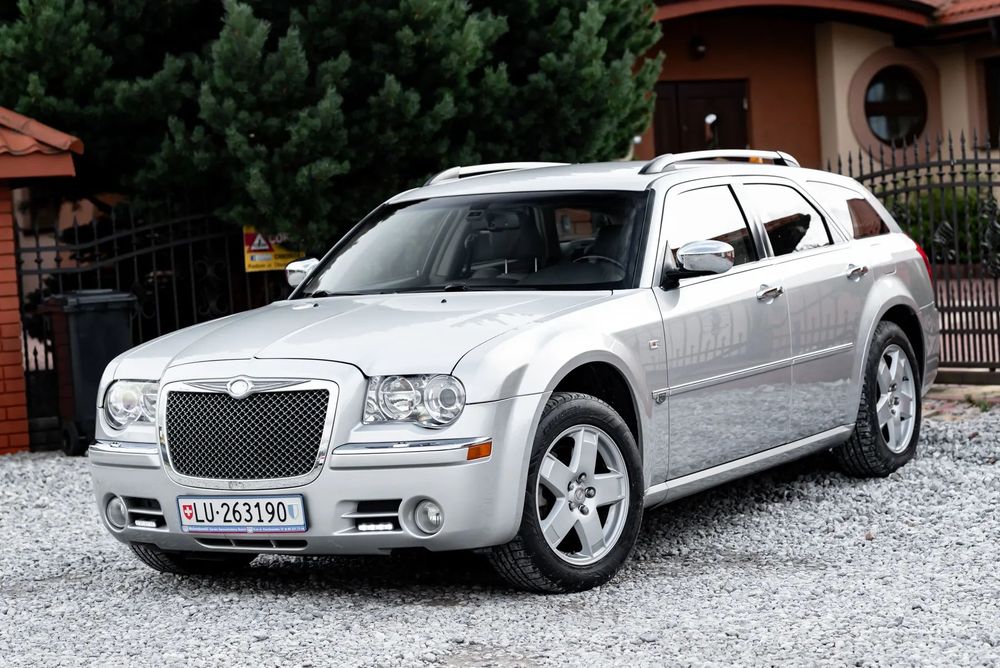 Chrysler 300C 3,5 AWD Xenon Boston Nawigacja Tempomat Podgrzewane Fotele