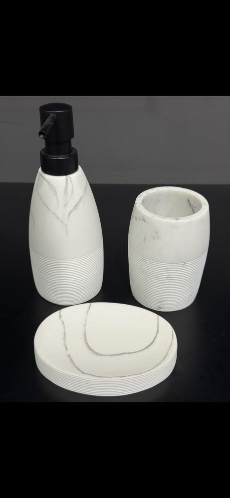 Zestaw łazienkowy „White Marble Line” – 3 elementy