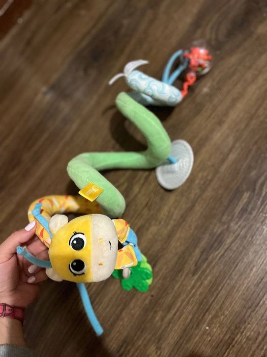 іграшки 0+ чикко для немовлят лот дуга