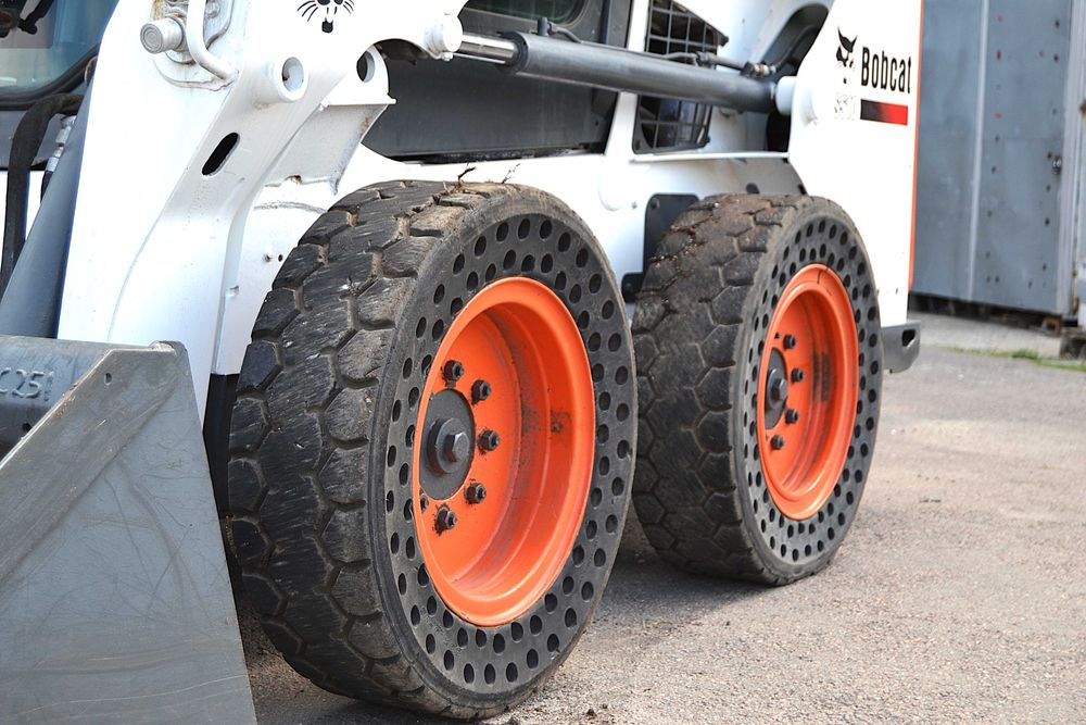 Минипогрузчик BOBCAT S510, 2014 г.в., состояние идеальное! + ВИДЕО