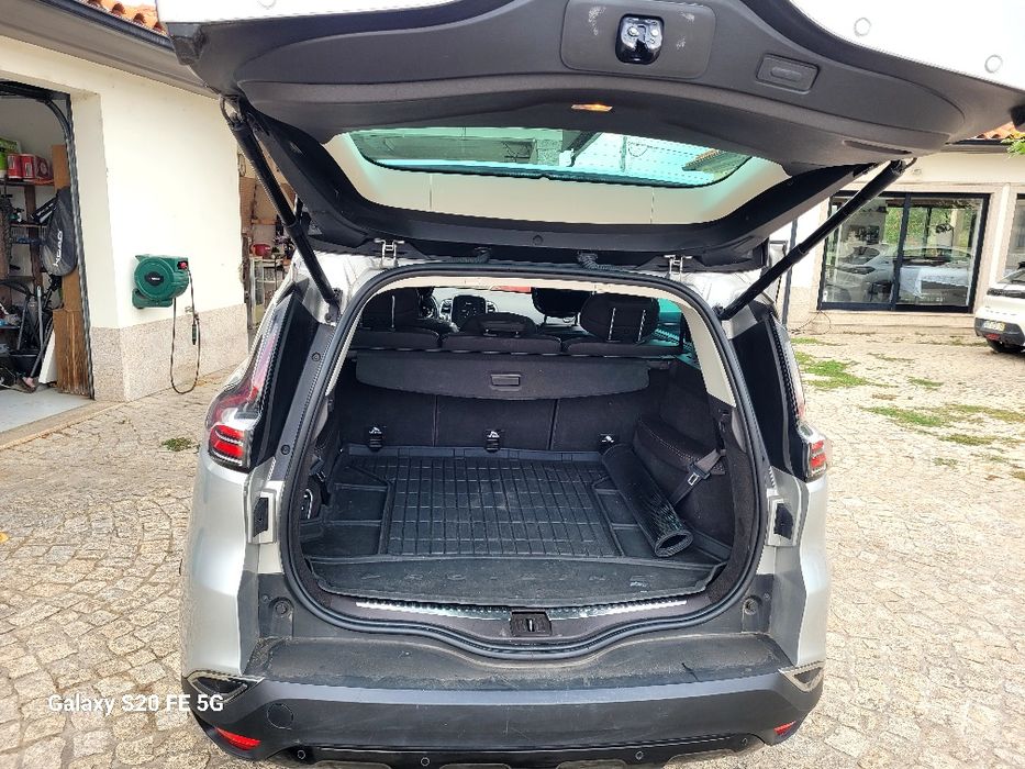 Vendo Renault Espace 1.6DCI INITIALE