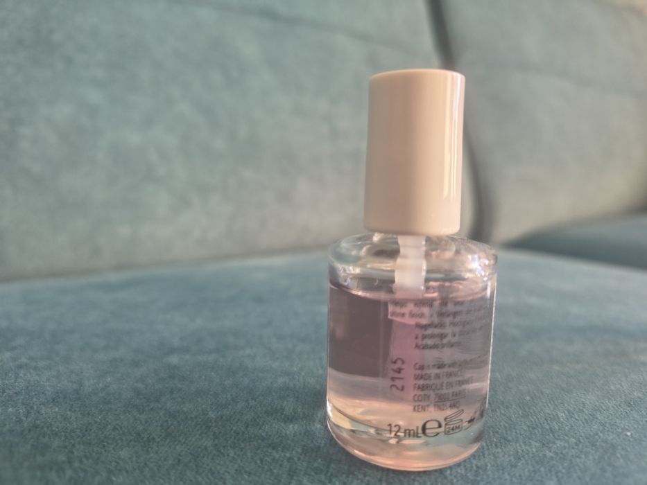 Max Factor Miracle Pure szybkoschnący top coat