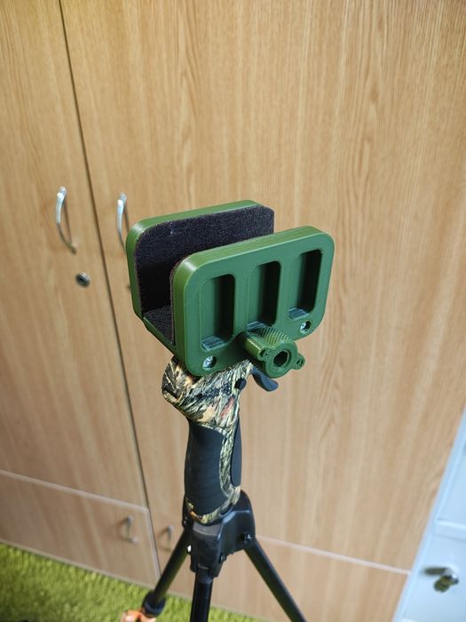 Зажими для гвинтівки на трипод-штатив