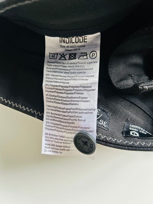 Spodnie chinosy Indicode nowe