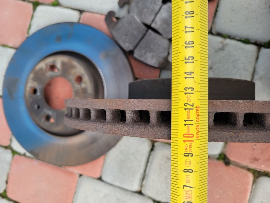 Ауді а6 с7, 2016, тормозні диски передні, колодки remsa, audi.