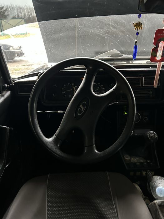 Продам автомобіль ВАЗ 2107 2003 року