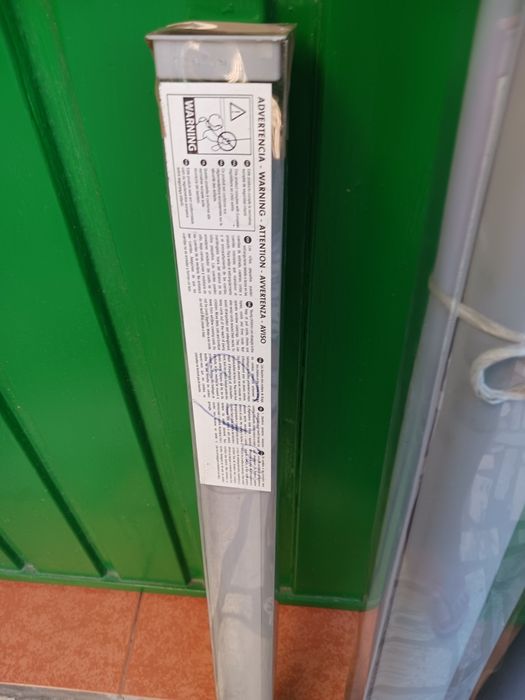 9 Estores para janelas medidas diferentes usadas mas impecávens