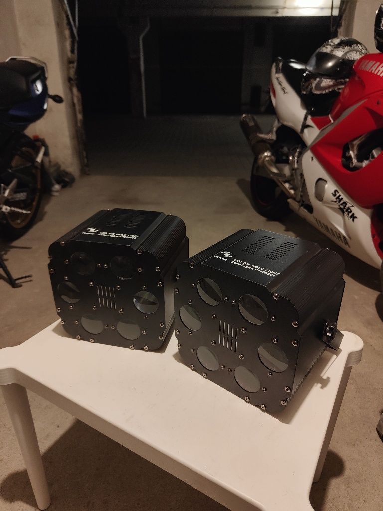 Światła LED six hole flash reflektory 2szt