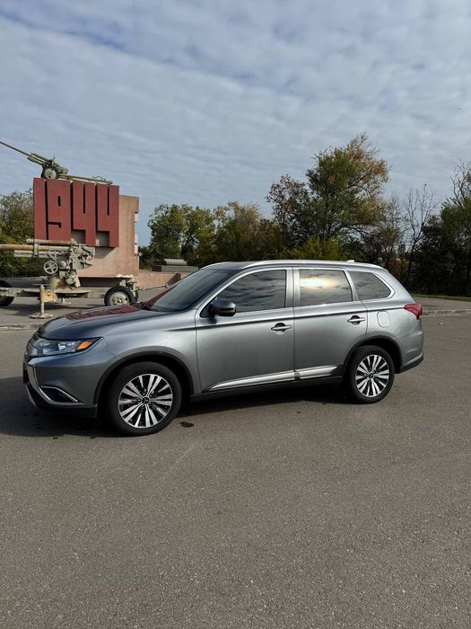 Mitsubishi outlander 2019 Кривий Ріг