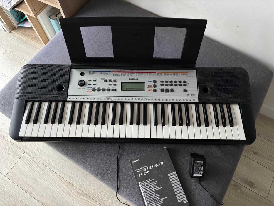 YAMAHA Keyboard PSR-E263