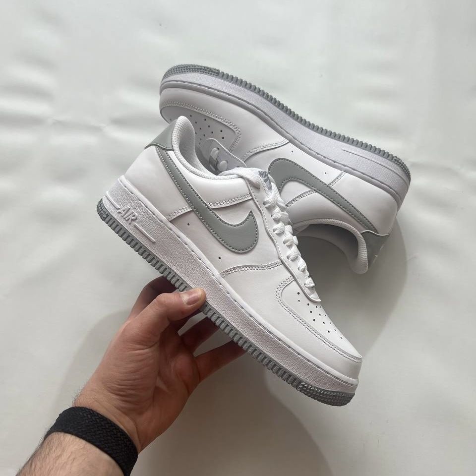 Кросівки Кроссовки Nike Air Force 1 07 (FJ4146-100) Оригінал!