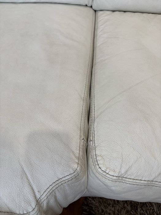 Sofa em pele chaise long da chateaux d’ax