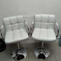 Продам нові крісла для салону краси