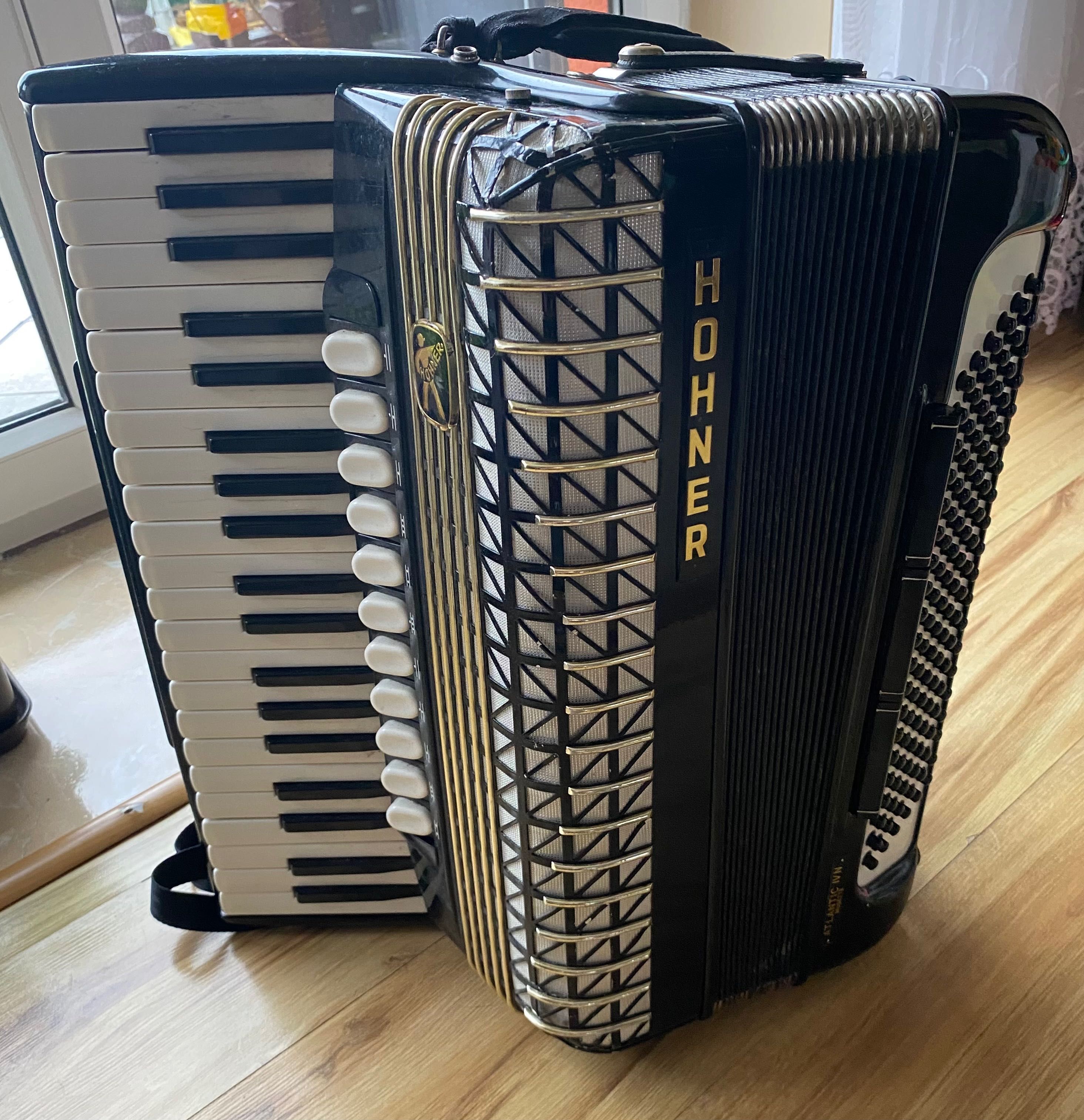 Akordeon HOHNER Atlantic IV N Musette 120 basów