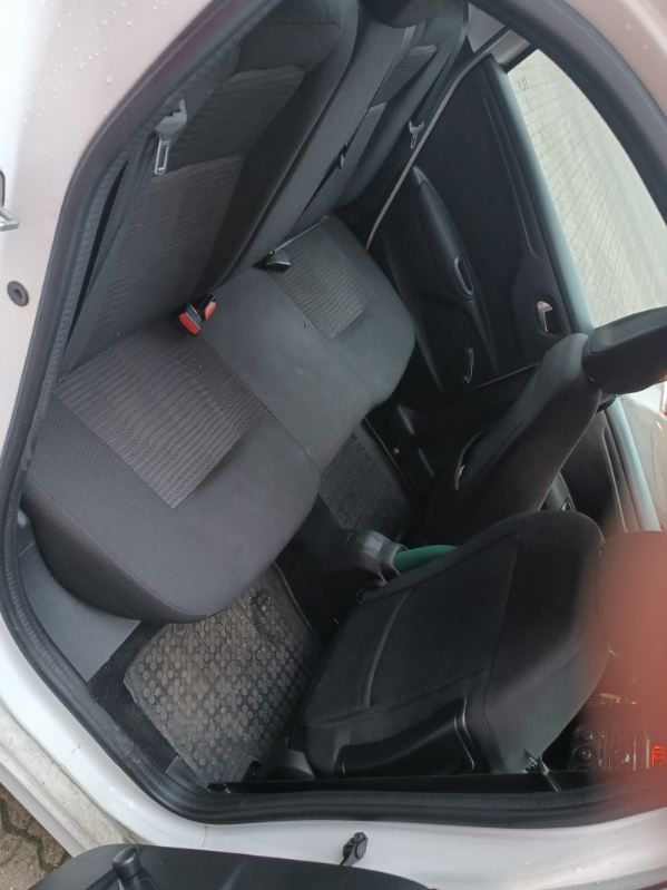 Peugeot 301 biały