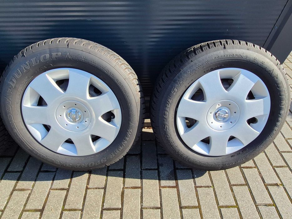 5x114,3**215/65/16**2022**Dunlop**Felgi+Opony Zimowe+Kołpaki**Nissan