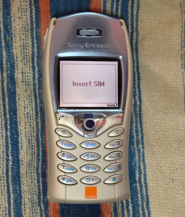 Продам Sony Ericsson T68i
